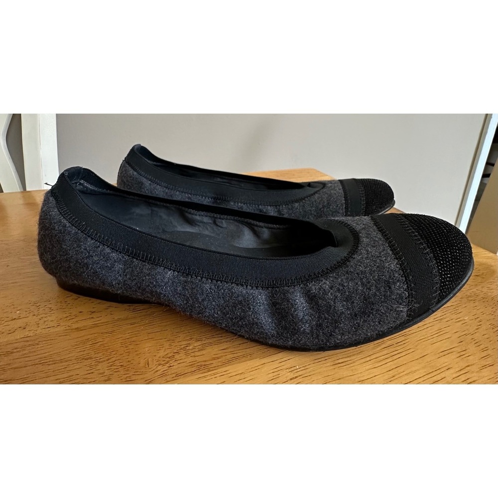 Stuart‎ Weitzman Wool Felt Cap Toe Ballet Flats Grey Black OW24112 Size 9 M